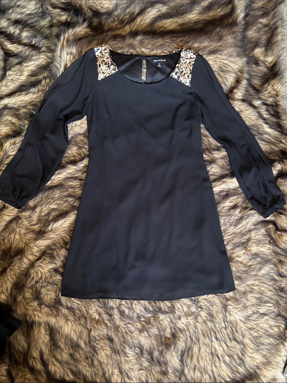 Sequin Hearts Black Long-Sleeve Shift Dress with Gold Sequin Shoulders Size